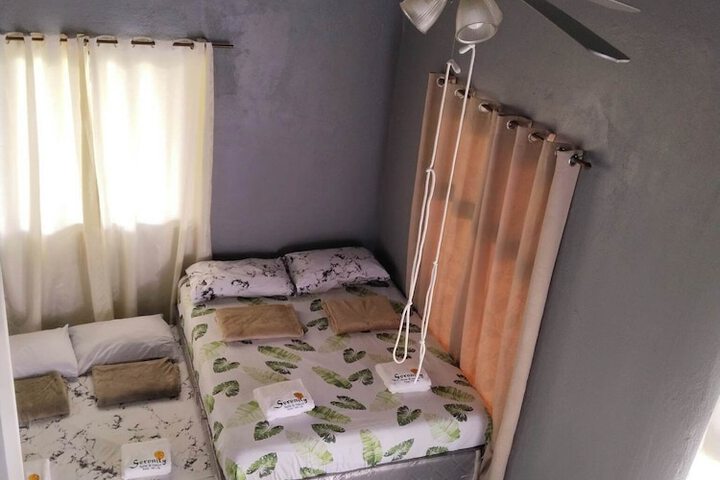 Room 22 of 104