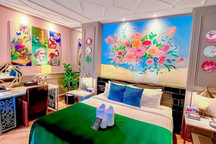 Room 35 of 81