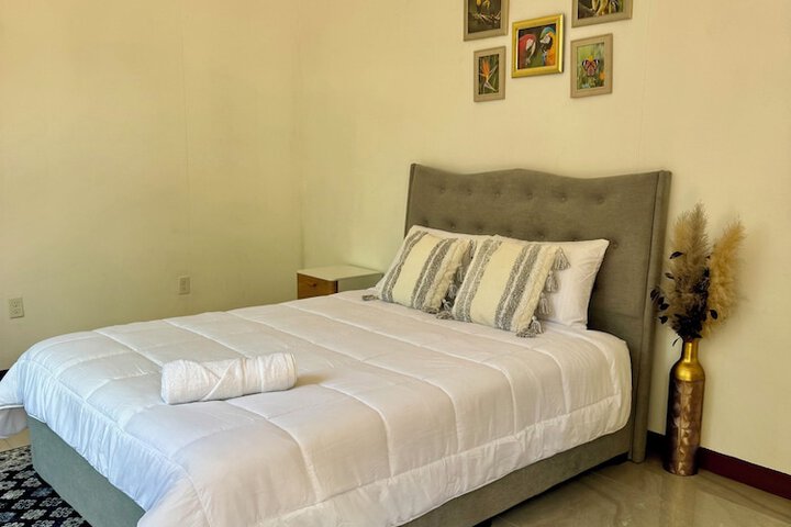 Room 5 of 35