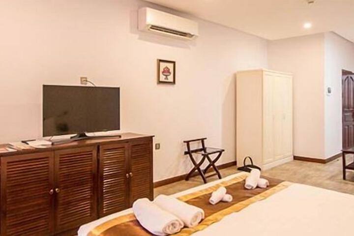 Min Hotel 2