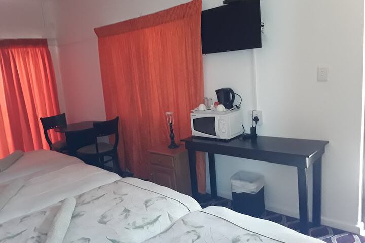 Room 3 of 31