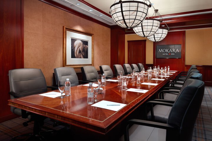 Meeting facility