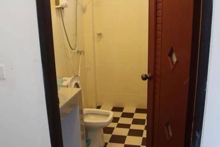 Room 14 of 46