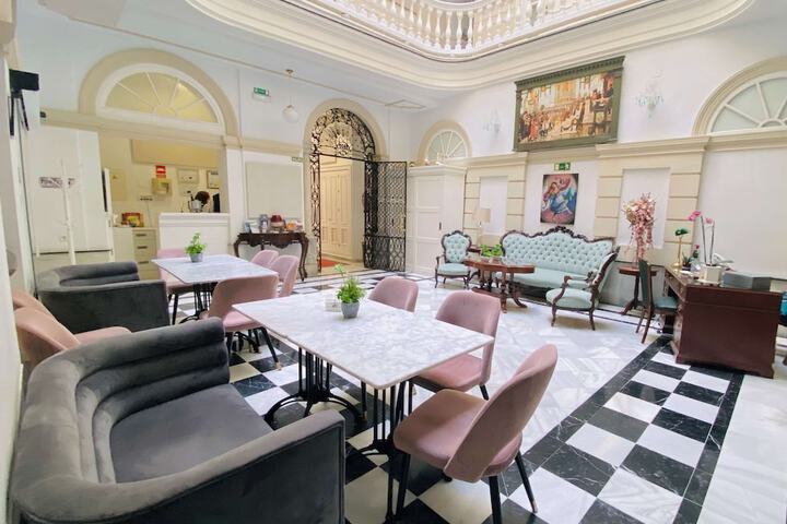 Hotel Lobby