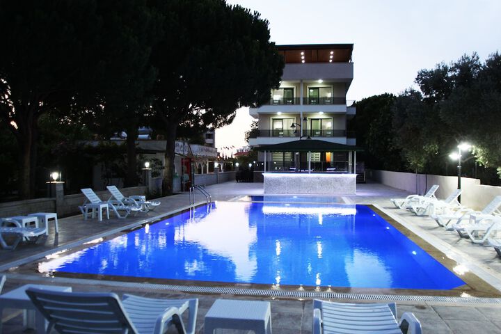 Pool 58 of 79