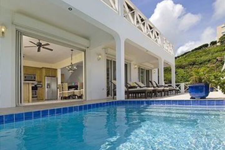 Pool 10 of 11