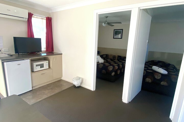 Room 10 of 52