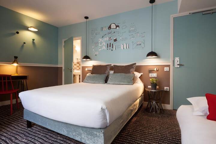 Room 21 of 40