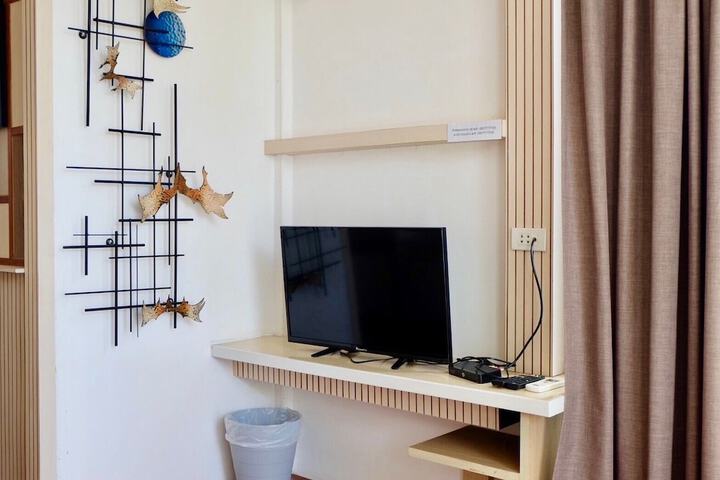 Room 17 of 53