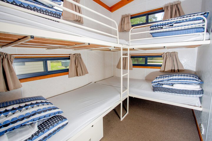 Room 5 of 36