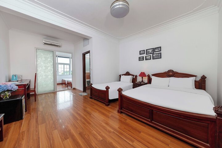 Room 50 of 86