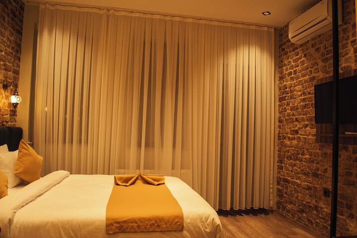 Room 29 of 54