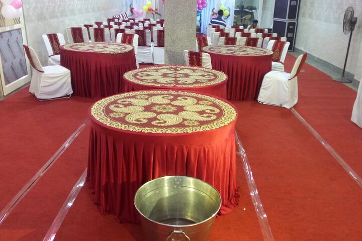 Ballroom/Hall 93 of 123