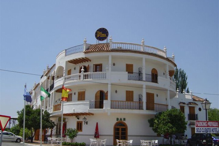 HOTEL MARIA LUISA