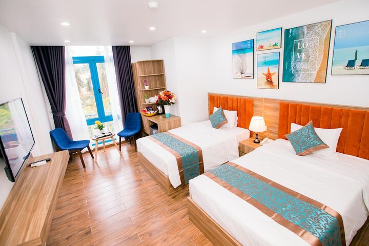 Room 21 of 29