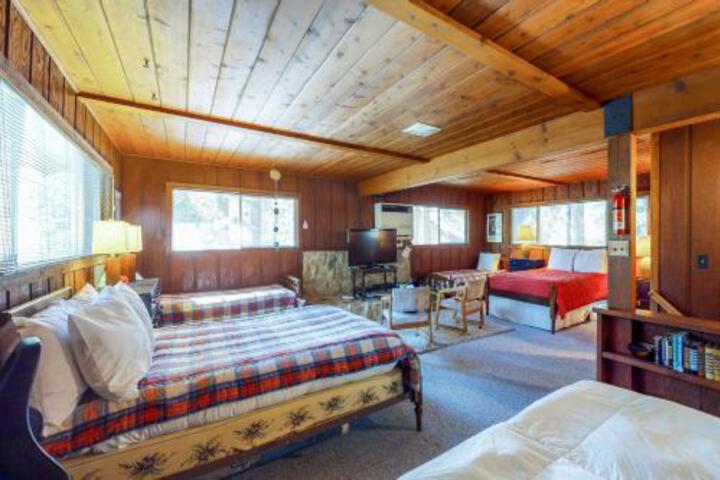Carnelian Bay Getaway in Carnelian Bay, CA