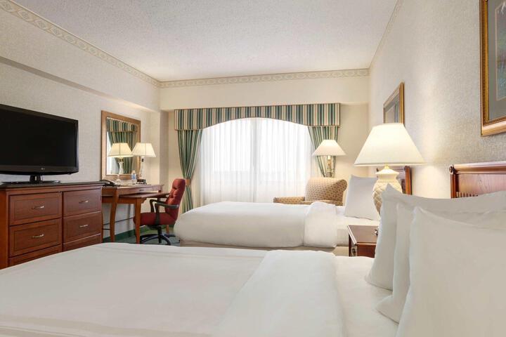 2 Double Beds Accessible (2 of 6)