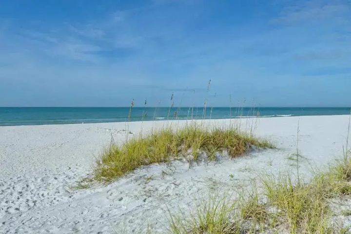 Beach 4 of 9