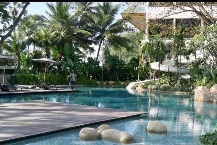 Pool 9 of 17