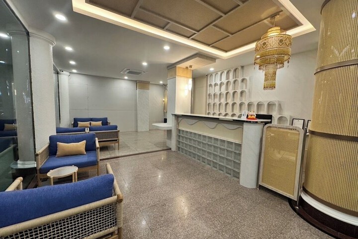 Hotel Interior 13 of 40