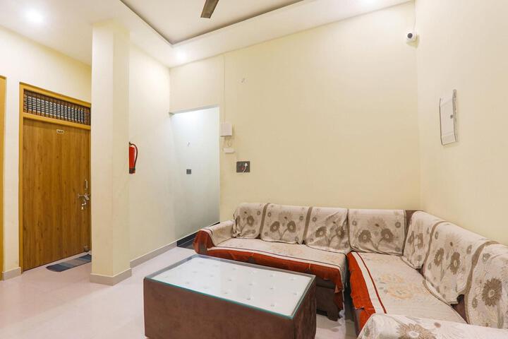 Hotel Interior 19 of 33
