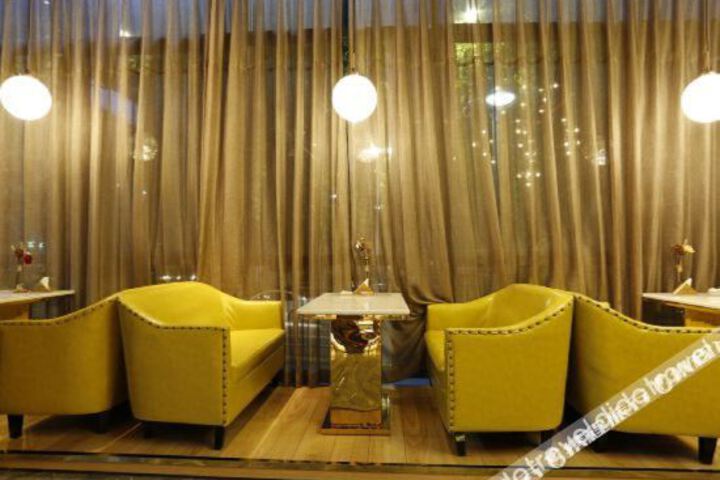 Hotel Interior 10 of 15