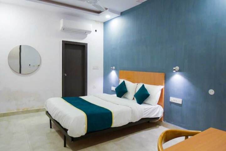 Hotel Interior 15 of 18