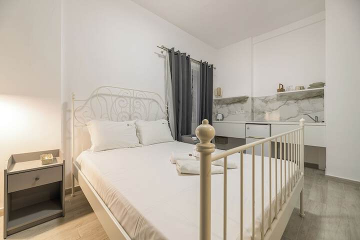 Room 20 of 100