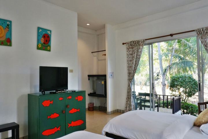 Room 38 of 127
