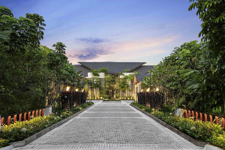 Exterior of Pullman Ciawi Vimala Hills Resort