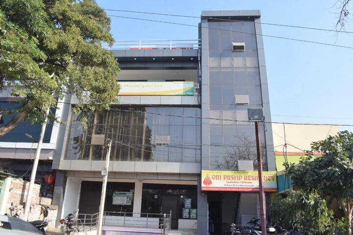Hotel Om Pushp Residency
