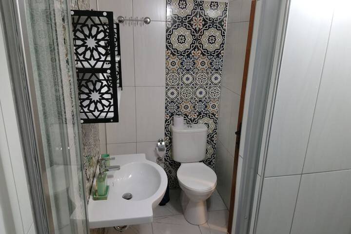 Room 78 of 125