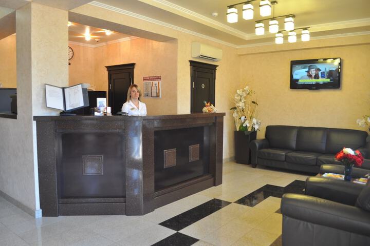 Hotel Interior 4 of 85