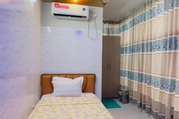 Room 2 of 45