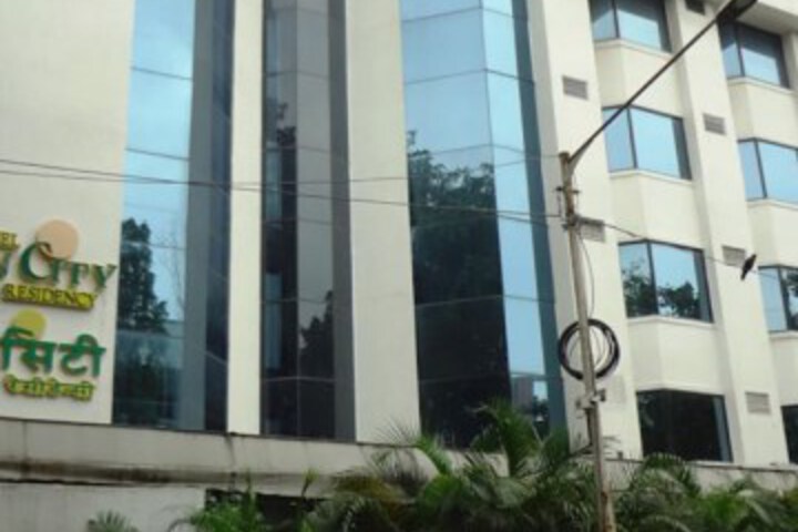 OYO Premium MIDC Chakala