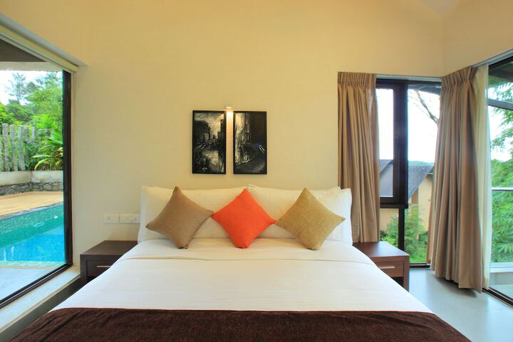 Room 4 of 57