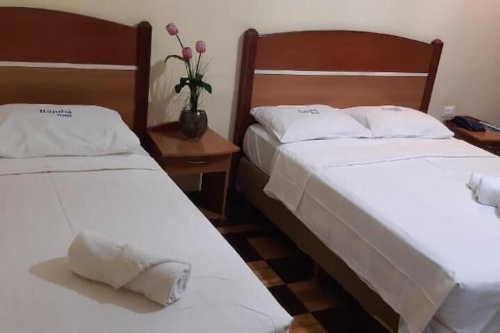 Room 9 of 29