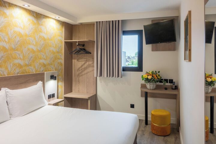 Room 40 of 84
