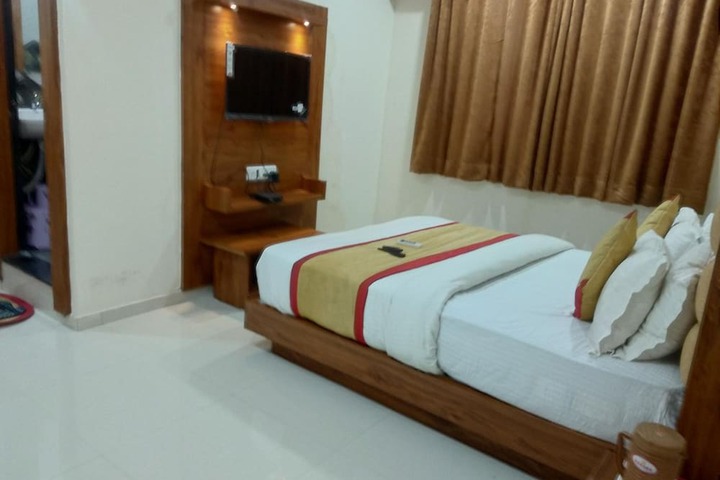 Room 21 of 37
