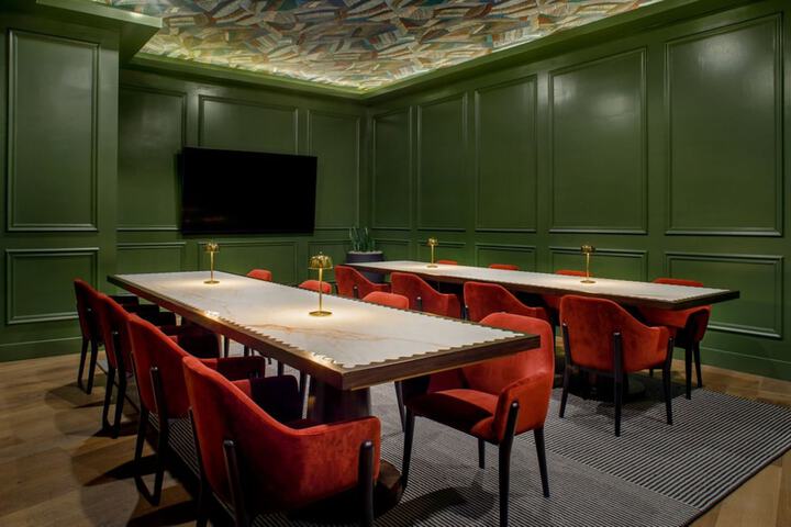 Meeting facility