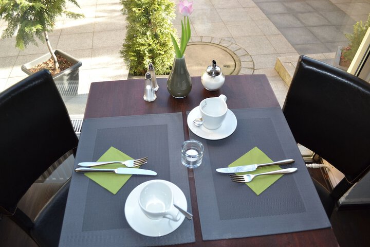 Breakfast/Coffee Service 36 of 61