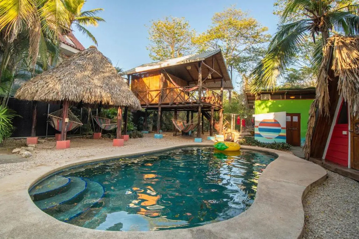 Pool 9 of 24
