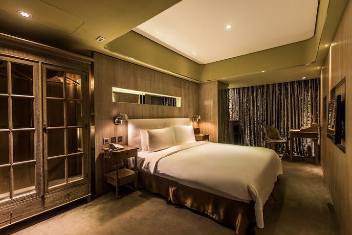 Room 13 of 59