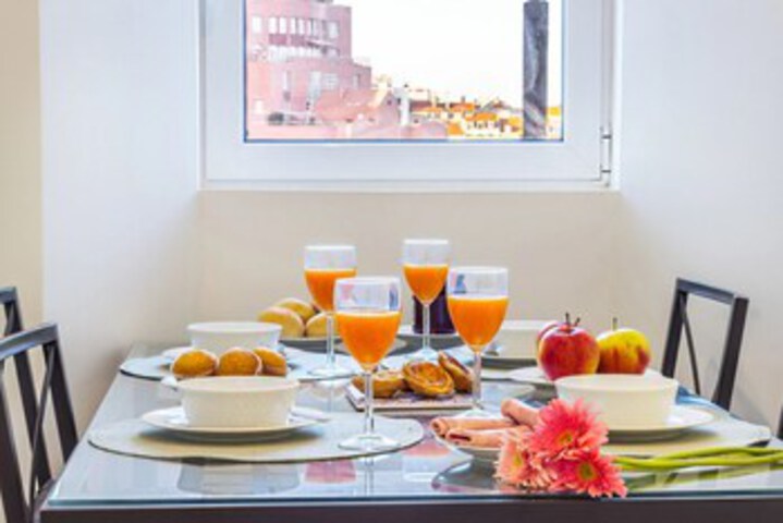 Breakfast/Coffee Service 5 of 14