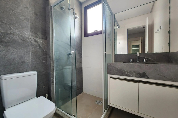 Room 8 of 20
