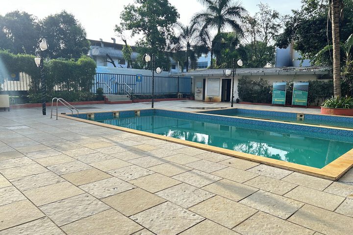 Pool 76 of 114
