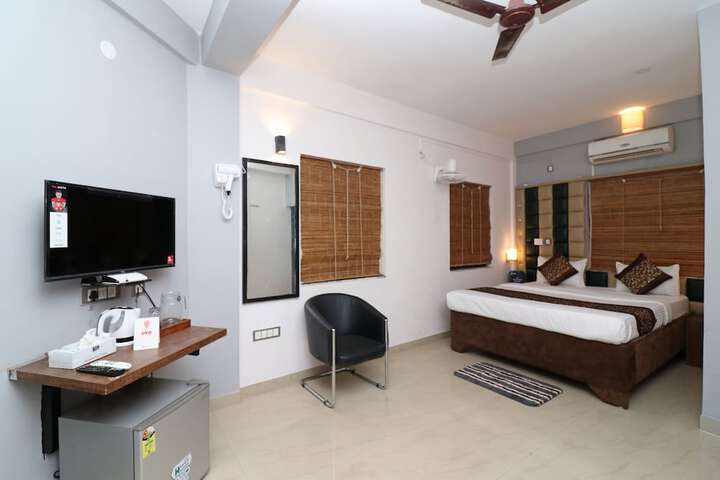 Room 6 of 20