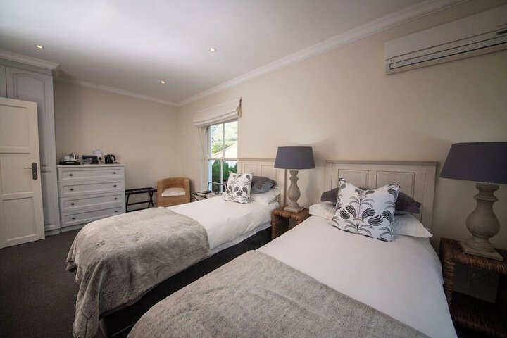 Room 2 of 24