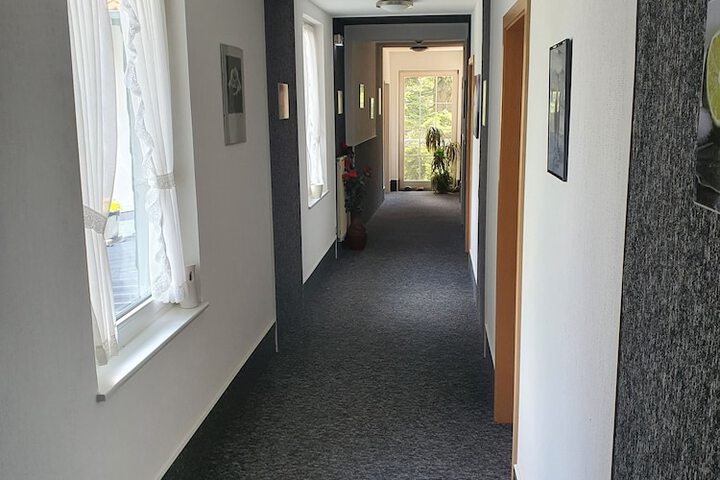 Ballroom/Hall 66 of 73