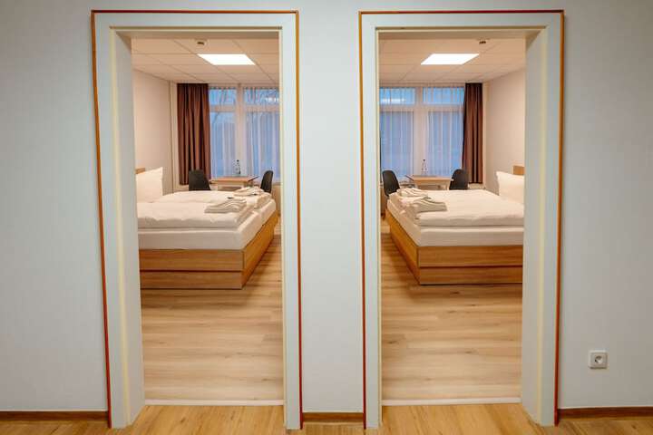 Room 19 of 48